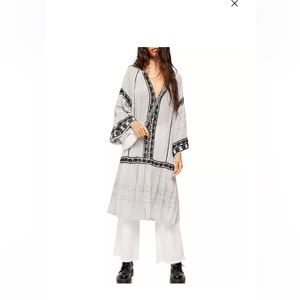 Free People Womens Vagabond Cotton Embroidered Tunic Size L Black White
